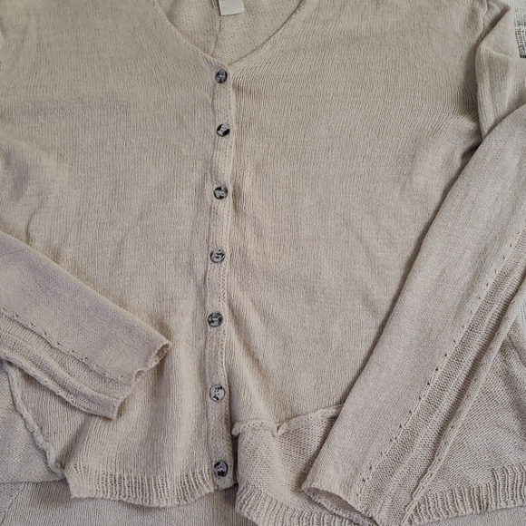 Beautiful Sundance button down asymmetrical cardi - Picture 5 of 9